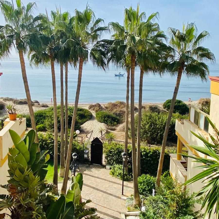 Super2Beachfront Marbella Luaran gambar