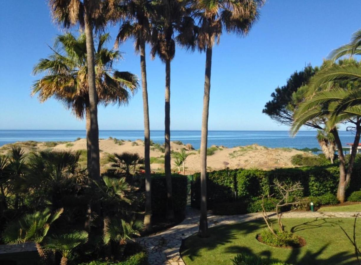 Super2Beachfront Marbella Luaran gambar