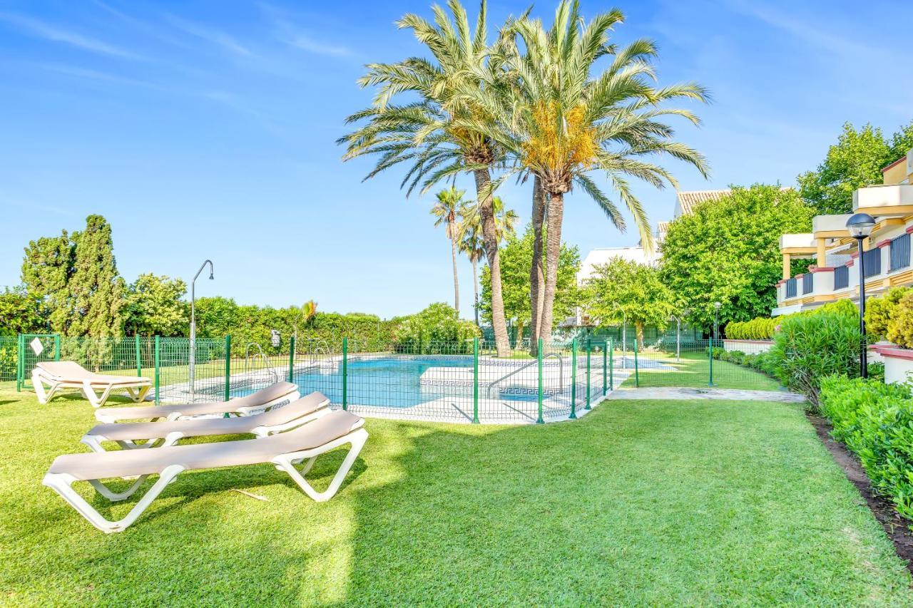 Super2Beachfront Marbella Luaran gambar