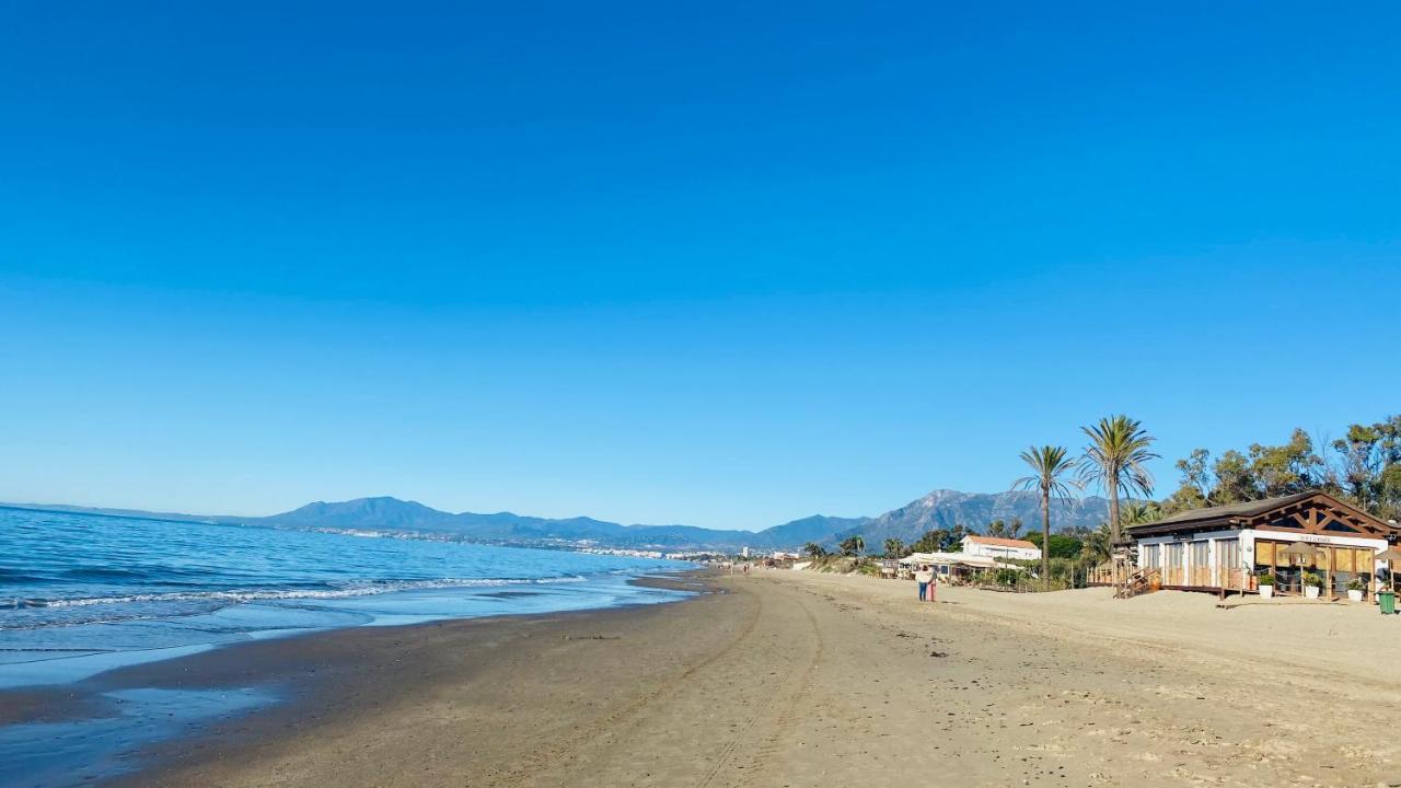 Super2Beachfront Marbella Luaran gambar