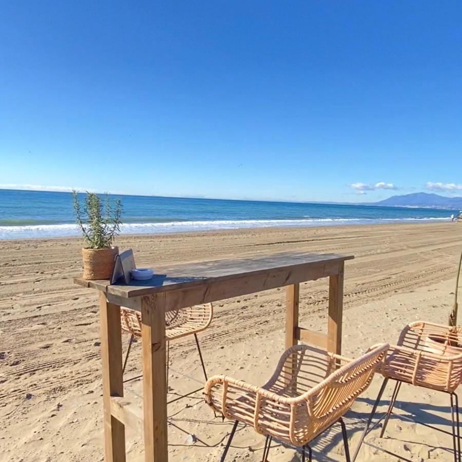 Super2Beachfront Marbella Luaran gambar